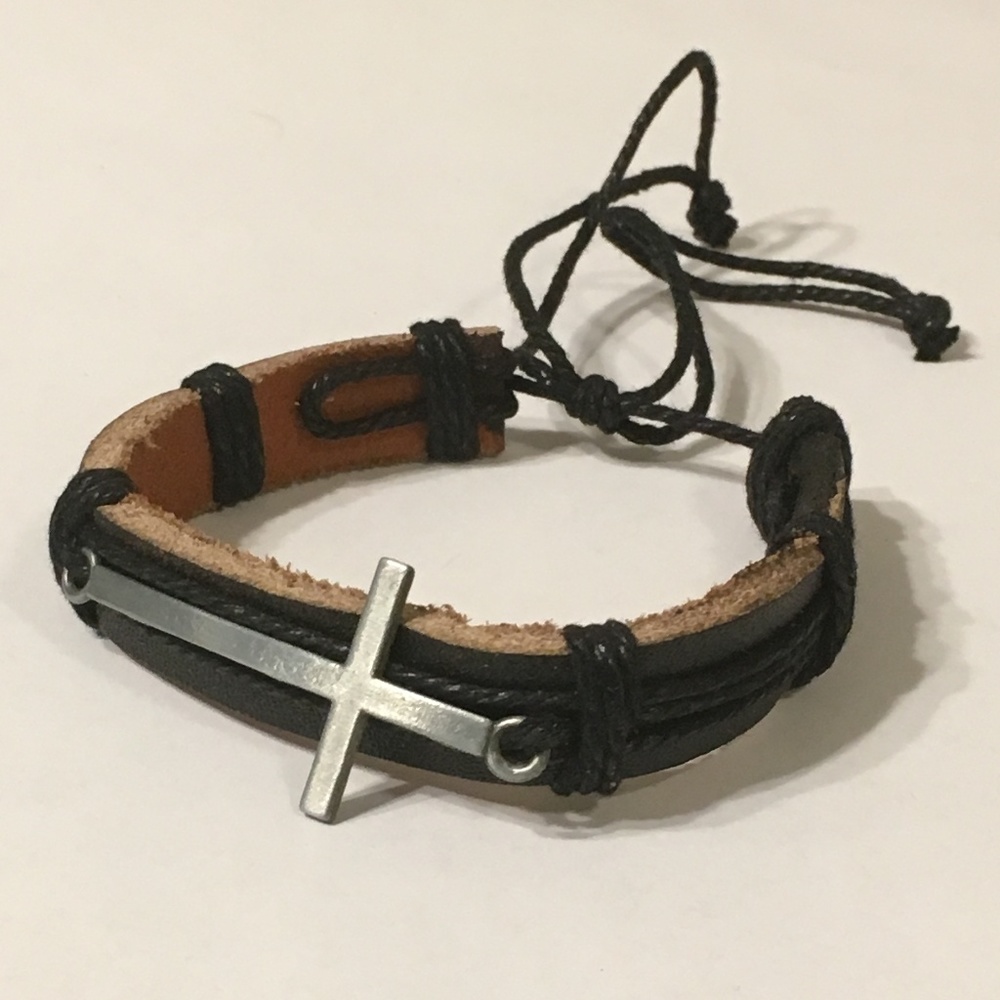 3/$15 ** Faux Leather Bracelet w silver cross NWOT